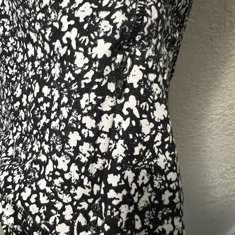 Lululemon Rulu Run Long Sleeve Shirt Venture Floral Alpine White Black - Picture 9 of 11